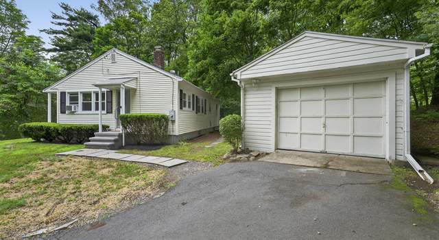 Photo of 115 Mountain Rd, Farmington, CT 06032