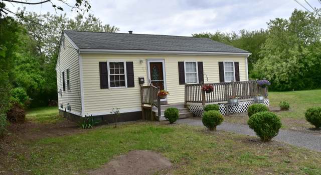 Photo of 34 Joliet Ct, Groton, CT 06340
