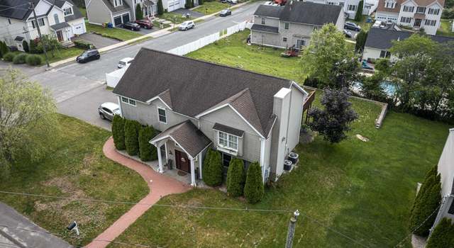 Photo of 9 Iagrossi Dr, Waterbury, CT 06705
