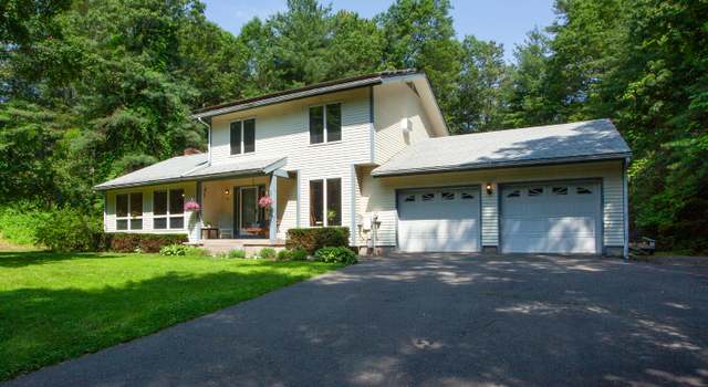 Photo of 11 Pine Hill Dr, Granby, CT 06035
