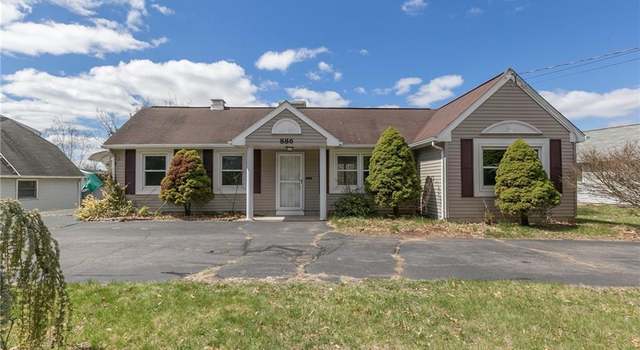 Photo of 886 Parker St, Manchester, CT 06042