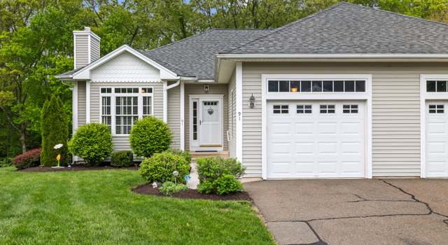 Photo of 91 Pondview Cir #91, Beacon Falls, CT 06403