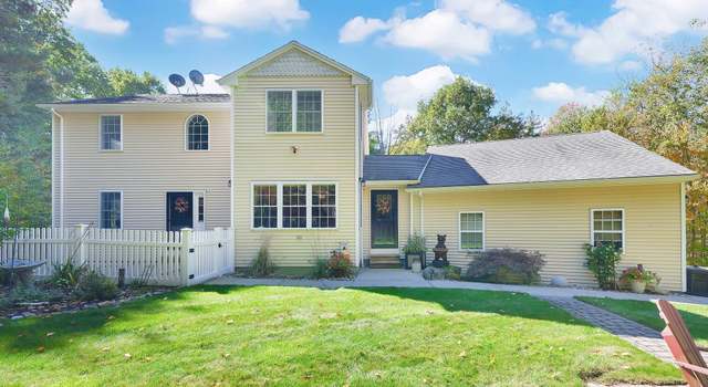 Photo of 21 Greaves Rd W, Stafford, CT 06076