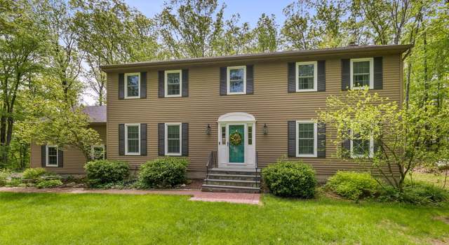 Photo of 61 Winding Rdg, Southington, CT 06489