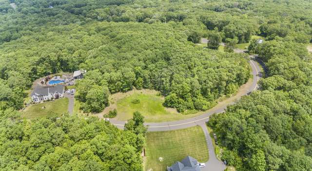 Photo of 44 Cider Mill Hts, Granby, CT 06060