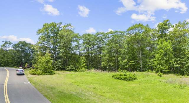 Photo of 44 Cider Mill Hts, Granby, CT 06060