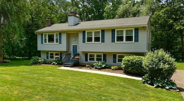 Photo of 40 Prospect St, Colchester, CT 06415