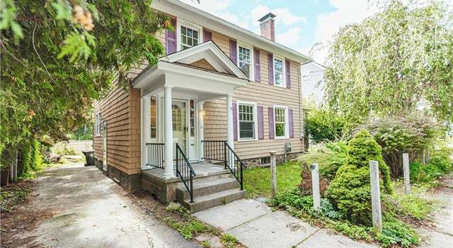 Photo of 11 Huntington Pl, Norwich, CT 06360