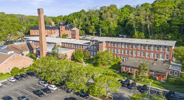 Photo of 150 Yantic St #209, Norwich, CT 06360