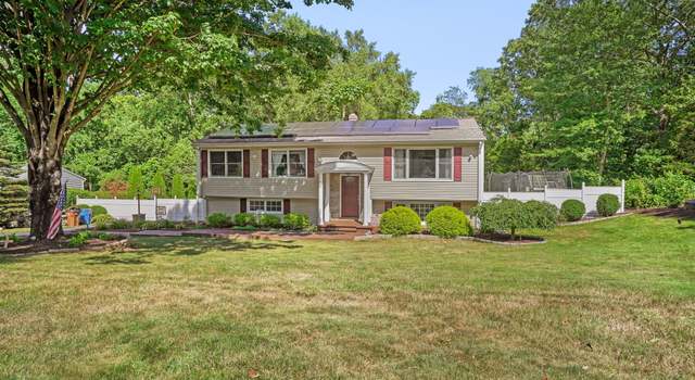 Property at 11 Barbara Dr, Shelton, CT 06484, 4 beds, 3 baths