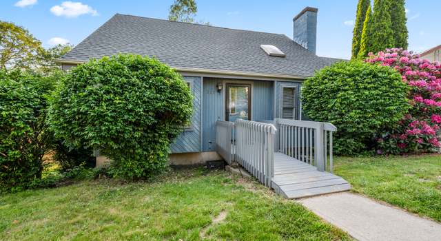 Photo of 220 Chipper Rd, Waterbury, CT 06704