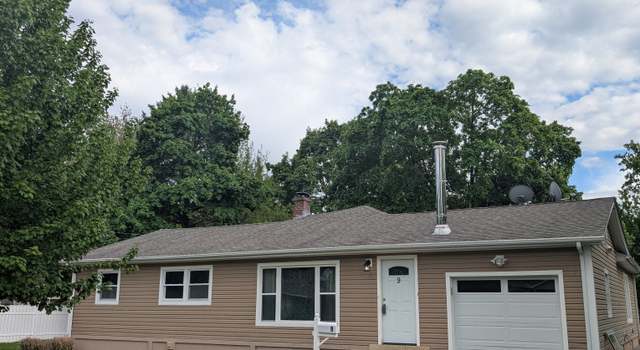 Photo of 9 Washington Rd, Windsor, CT 06095