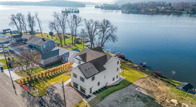 Photo of 72 S Lake Shore Dr, Brookfield, CT 06804