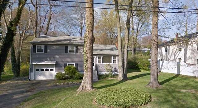 Photo of 95 Indian River Rd, Milford, CT 06460