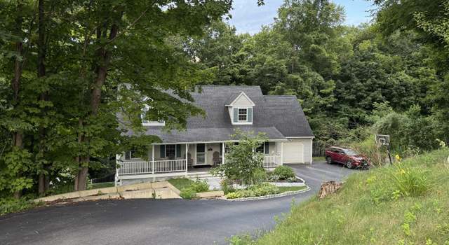 Photo of 208 Walnut St, Winchester, CT 06098