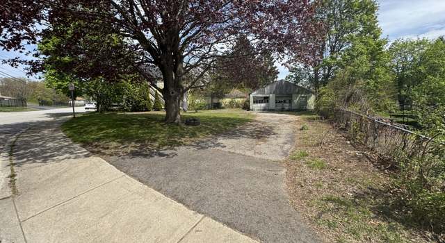 Photo of 7 Natchaug St, Windham, CT 06226