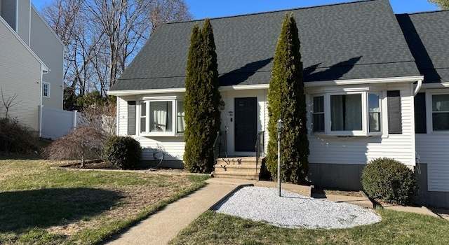 Photo of 30 Regency Hl, Waterbury, CT 06708