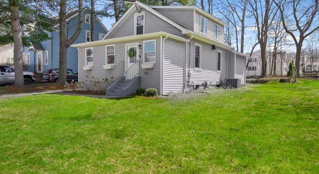 Photo of 15 Elberta Ave, Trumbull, CT 06611
