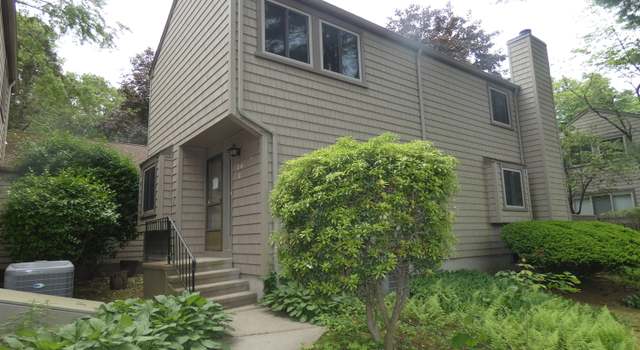 Photo of 24 Happy Hollow Cir Unit C, Stratford, CT 06614