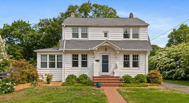 Photo of 10 Fernwood St, Wethersfield, CT 06109
