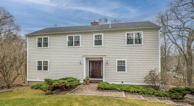 Photo of 5 Sleepy Hollow Rd, Ridgefield, CT 06877