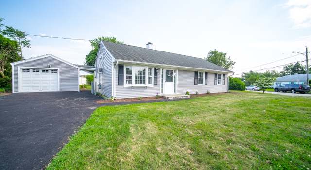 Photo of 83 Indian Field Rd, Bridgeport, CT 06606