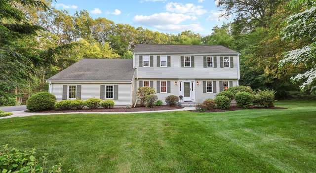 Photo of 30 Butternut Ln, Simsbury, CT 06089