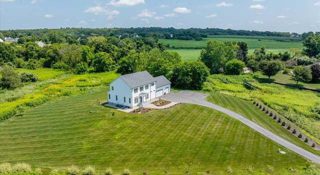 Photo of 27 Longmeadow Dr, Pomfret Center, CT 06259