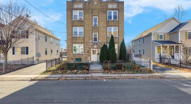 Photo of 45-47 School St, Hartford, CT 06106