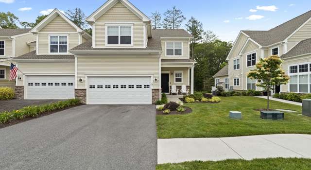 Photo of 181 Ridgewood Dr #181, Middlebury, CT 06762