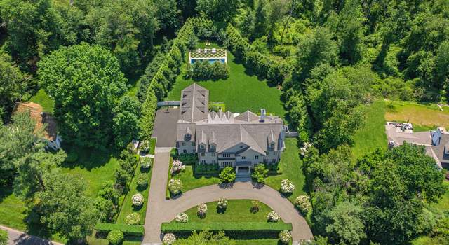 Photo of 19 Old Hill Farms Rd, Westport, CT 06880