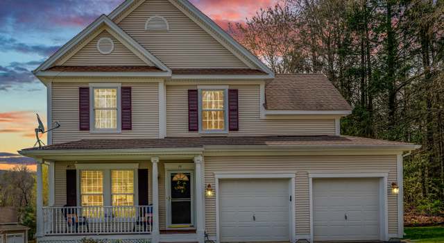 Photo of 19 Village Ln #19, Canton, CT 06019
