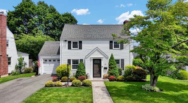 Photo of 80 Longvue Dr, Wethersfield, CT 06109