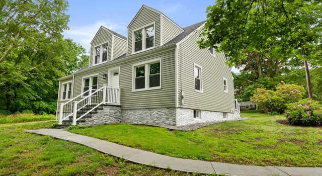Photo of 56 Uncas Ave, New London, CT 06320