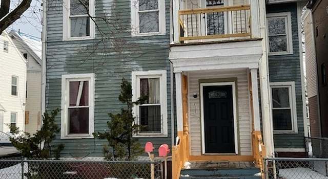 Photo of 111 Kensington St, New Haven, CT 06511