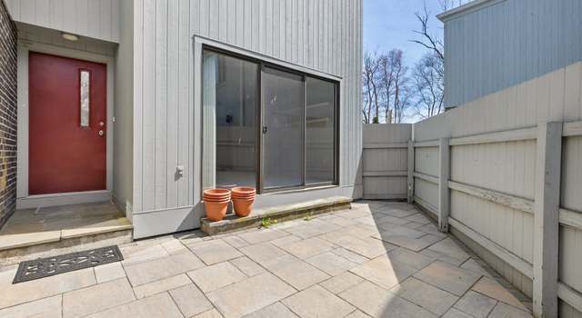 Photo of 11 Quince Ct #11, Ridgefield, CT 06877