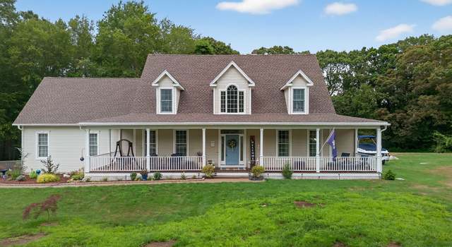 Photo of 25 Comstock Trl, East Hampton, CT 06424