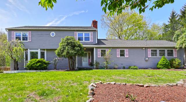 Photo of 660 Cedar Grv, Orange, CT 06477