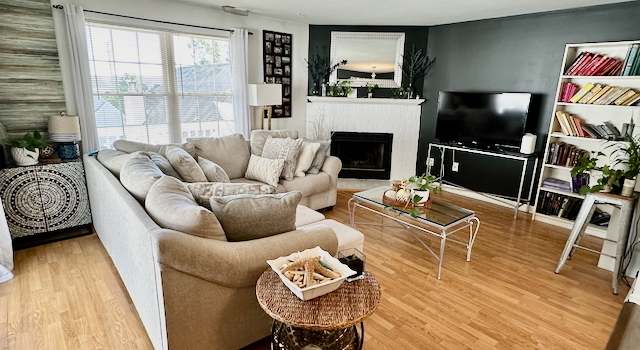 Photo of 2390 State St Apt 7J, Hamden, CT 06517
