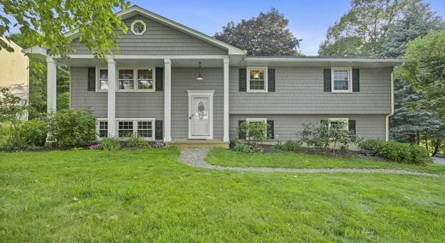 Photo of 7 Fawn Rd, Bethel, CT 06801