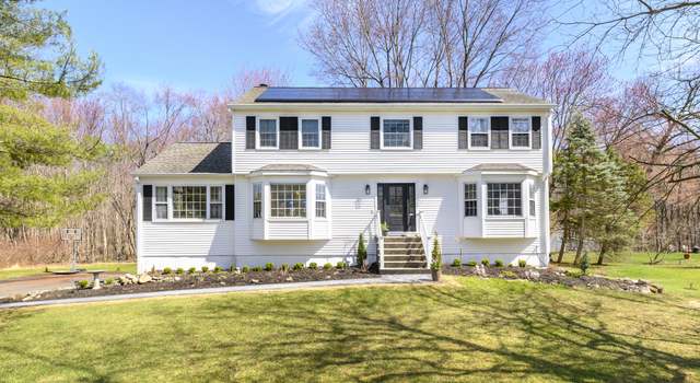 Photo of 31 Pheasant Ln, Ridgefield, CT 06877