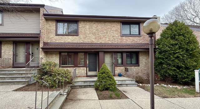 Photo of 2437 Bedford St Unit C19, Stamford, CT 06905