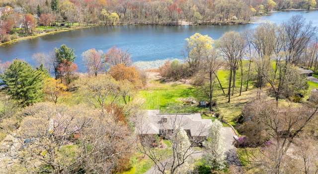 Photo of 157 Robeth Ln, Wethersfield, CT 06109