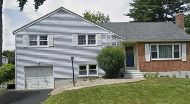 Photo of 44 Old Meadow Rd, West Hartford, CT 06117