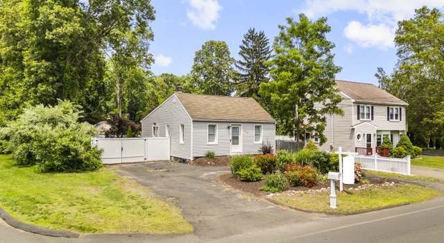 Photo of 124 Bailey Rd, North Haven, CT 06473