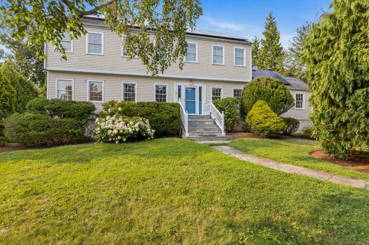 Photo of 37 Miltiades Ave Greenwich, CT 06878