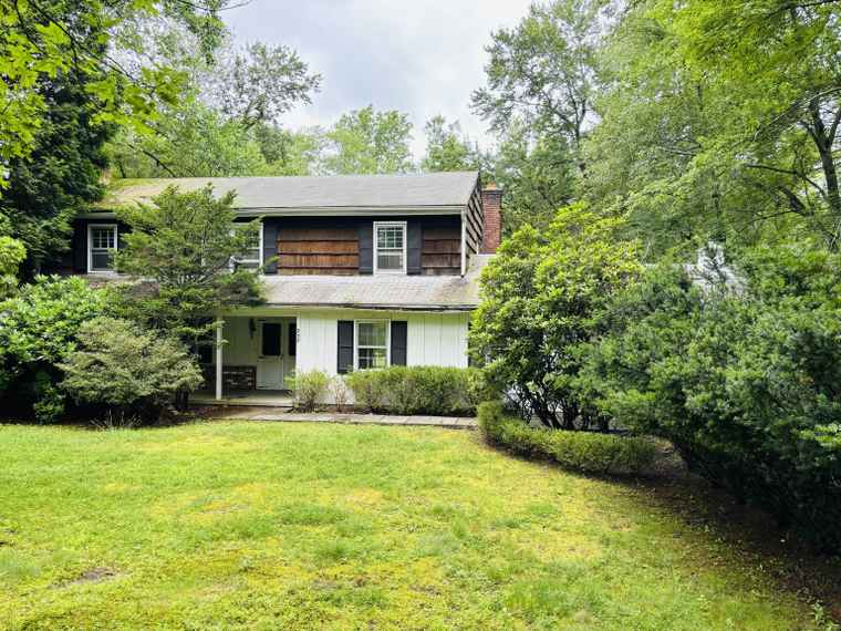 Photo of 232 Mill Rd Stamford, CT 06903