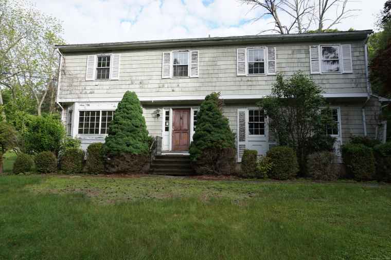 Photo of 82 Partrick Rd Westport, CT 06880