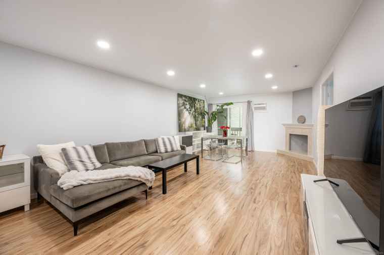 Photo of 55 Mill Plain Rd Unit 32-6 Danbury, CT 06811