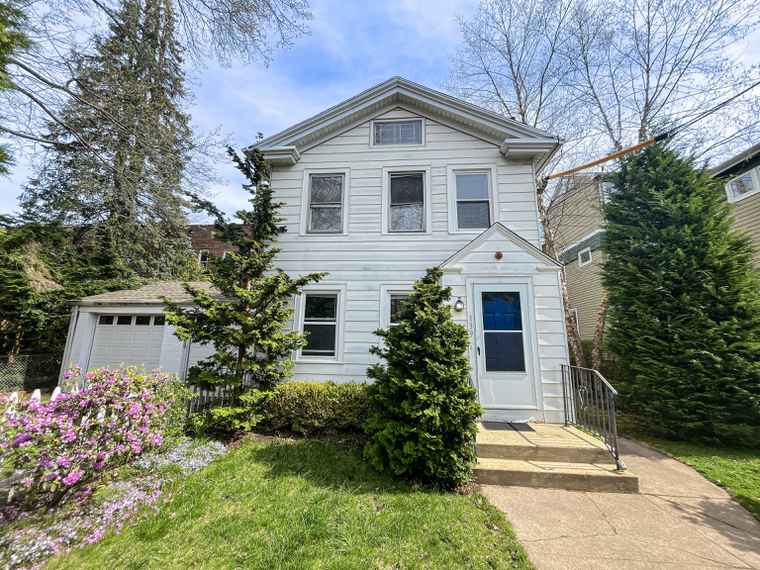 Photo of 139 Lawrence St New Haven, CT 06511